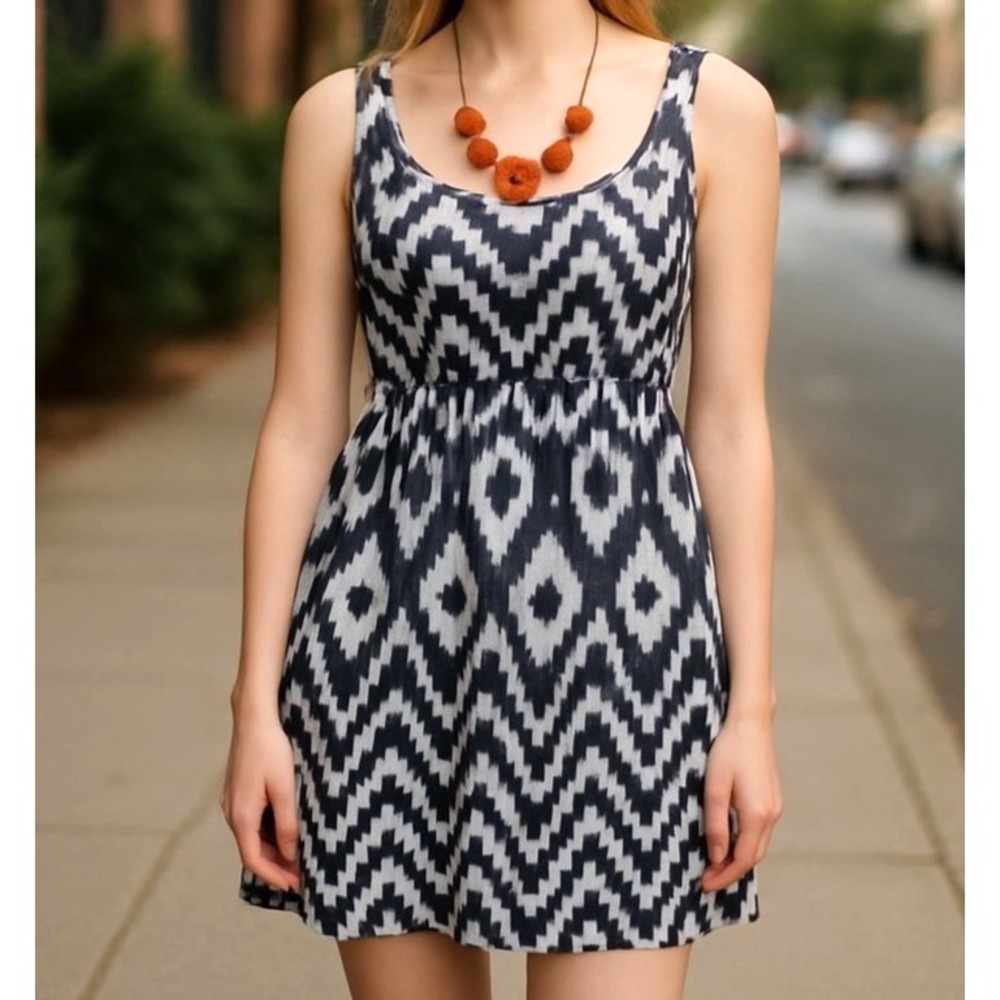 Cover Up Anthropologie Lilka Semi Sheer‎ Aztec print Midi Dress Size Xs Swim